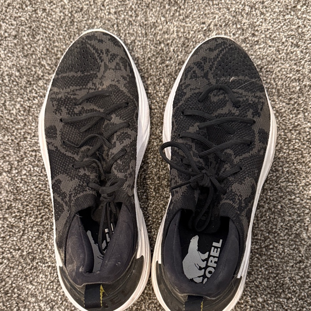 Sorel Men's Black and Gray Athletic Shoes